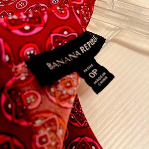 Banana Republic dress. Size 0p, excellent condition